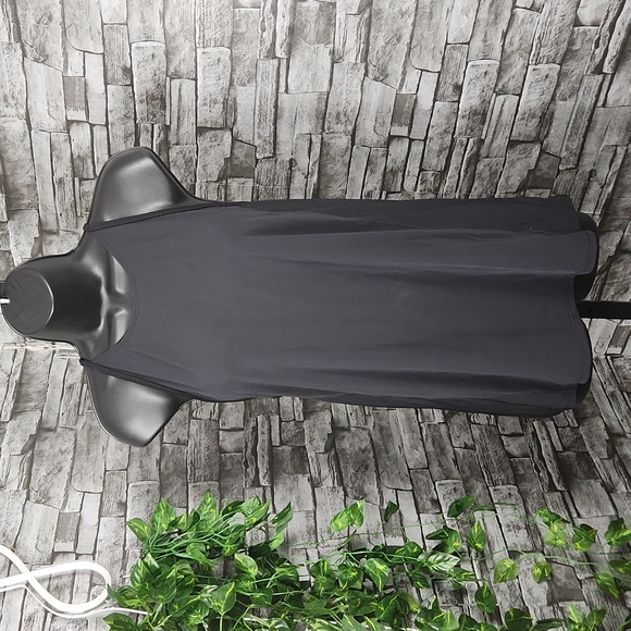 Lululemon Featherlight Mesh Singlet - Picture 4 of 8